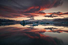 ... glacier lagoon