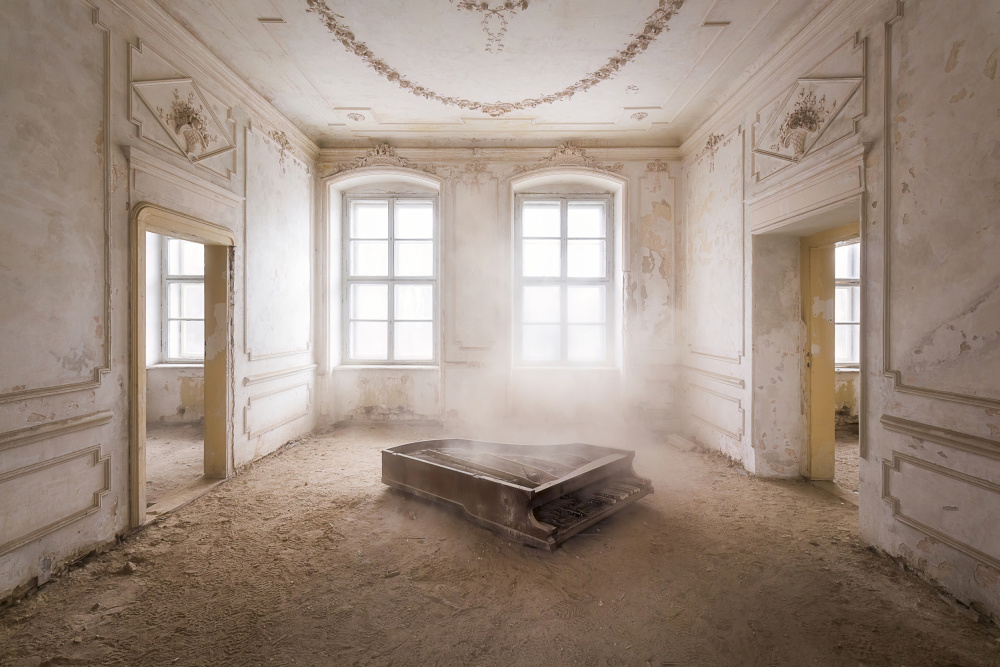 Abandoned Piano in the Dust from Roman Robroek