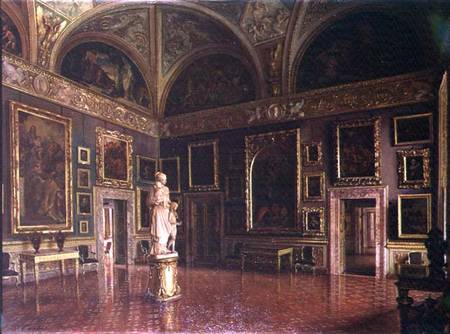 Interior view of a gallery (photo) from Santo Corsi