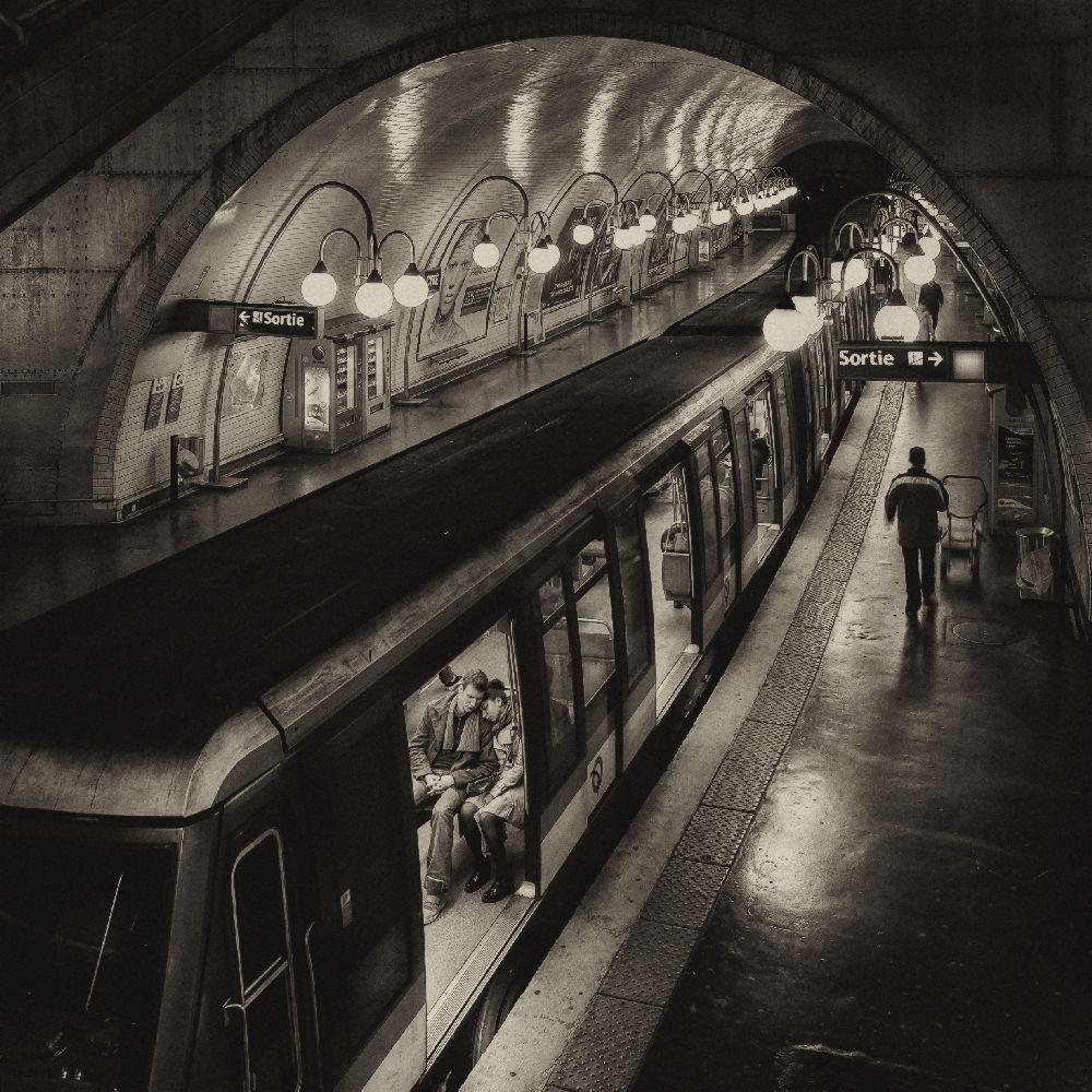 The last metro from Thomas Siegel