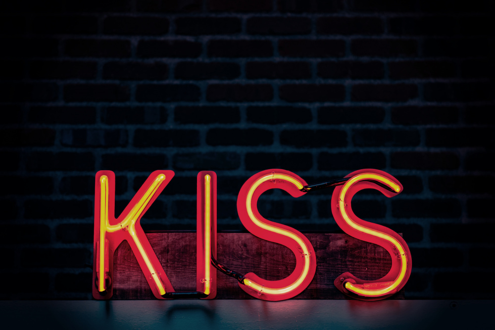 Kiss in Neon from Tim Mossholder