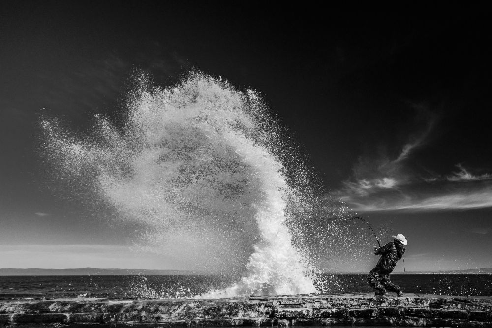 Extreme  Fishing from Vahid Varasteh