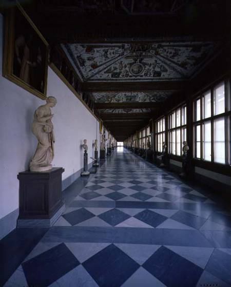 View of the first corridor, designed from Vasari  and Bernardo Buontalenti